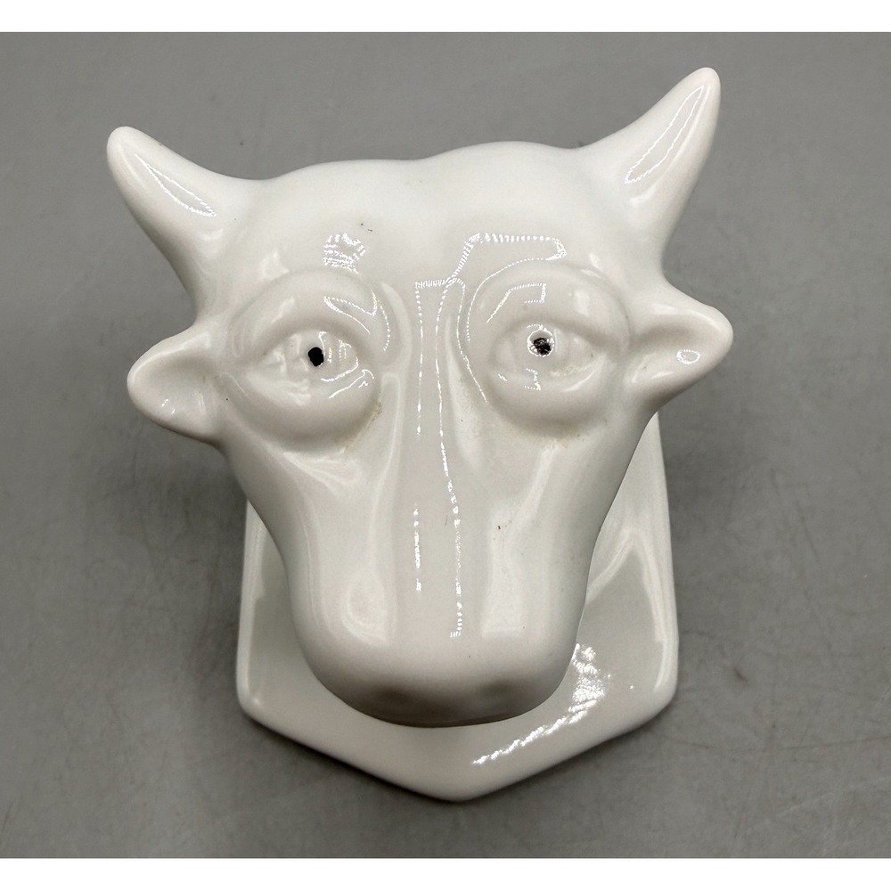 Vintage White Ceramic Cow Head Wall Hook Farmhouse Decor Taiwan 3 Inch